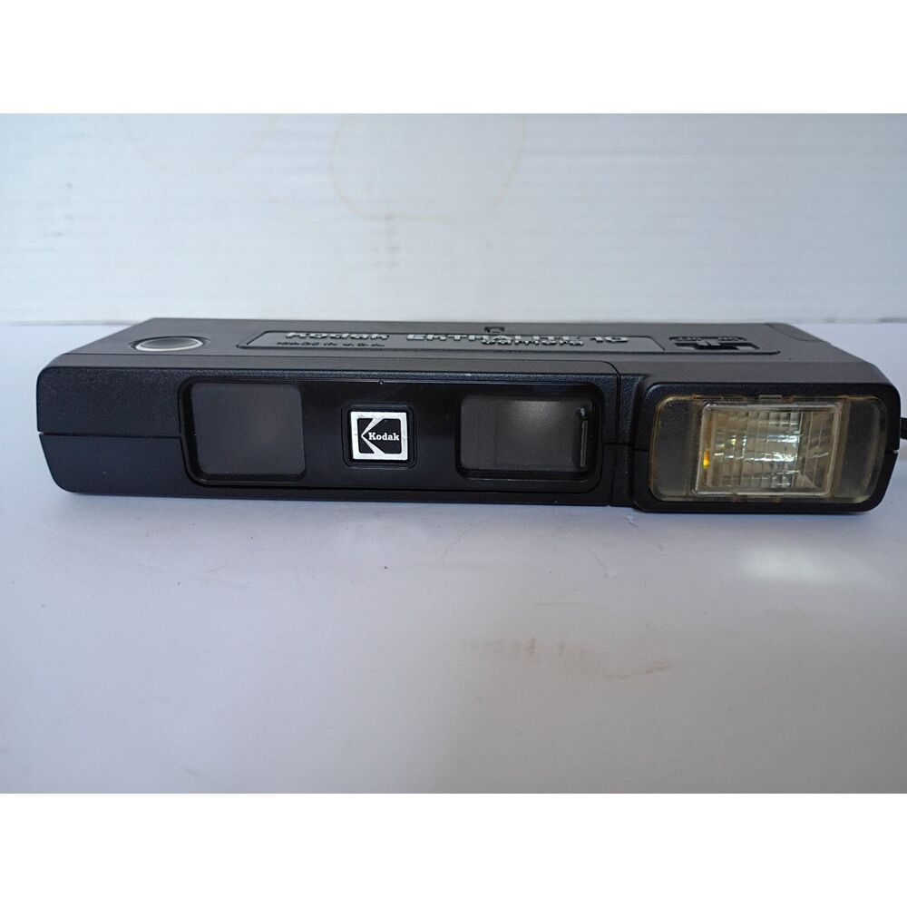 Kodak EKTRALITE 10 110 Point and Shoot Film Vintage Pocket Camera USA